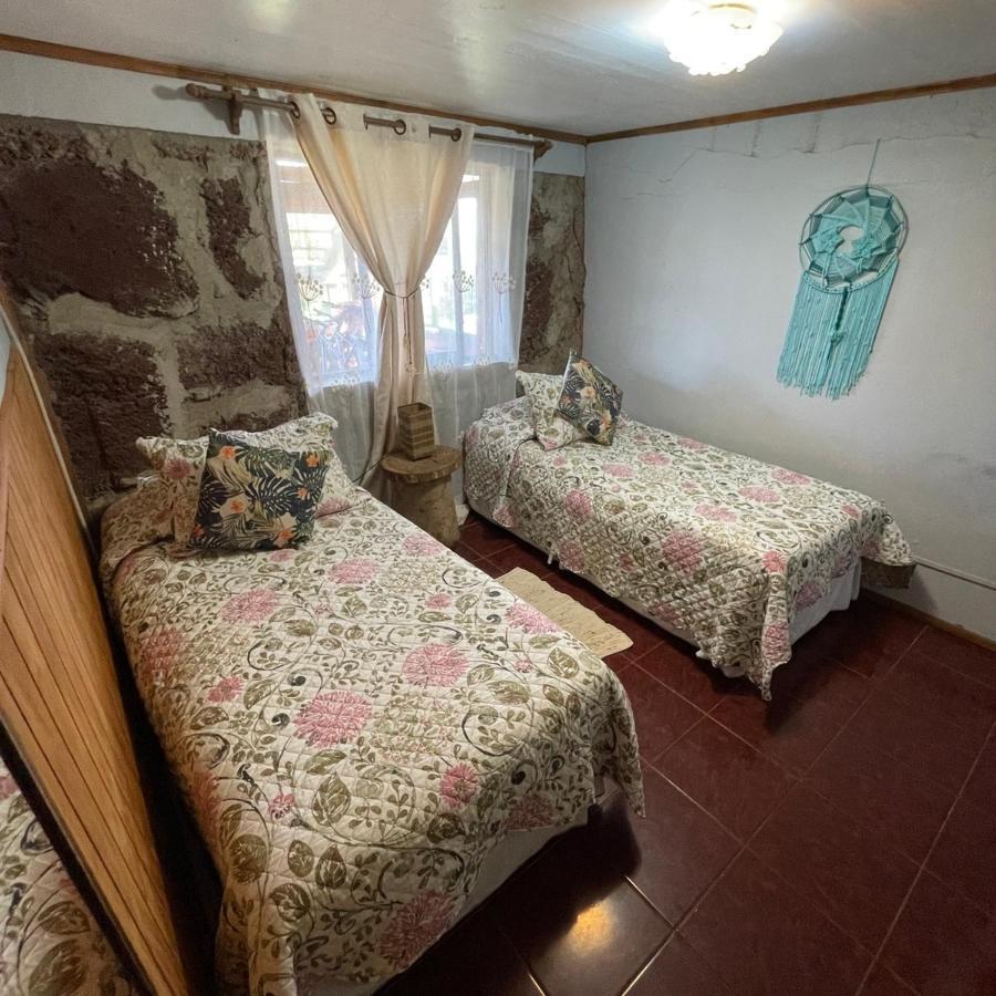 Hostal Vieroto Hanga Roa Exterior foto