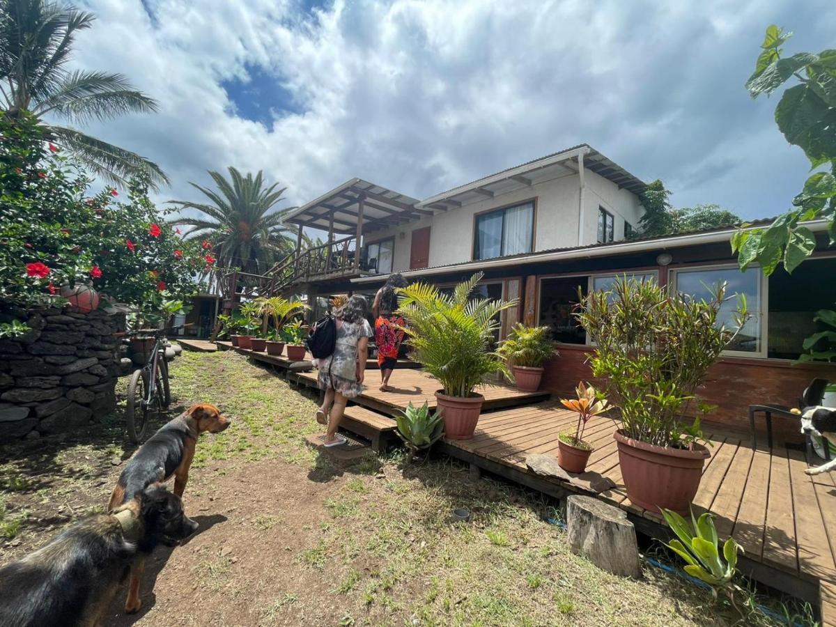 Hostal Vieroto Hanga Roa Exterior foto