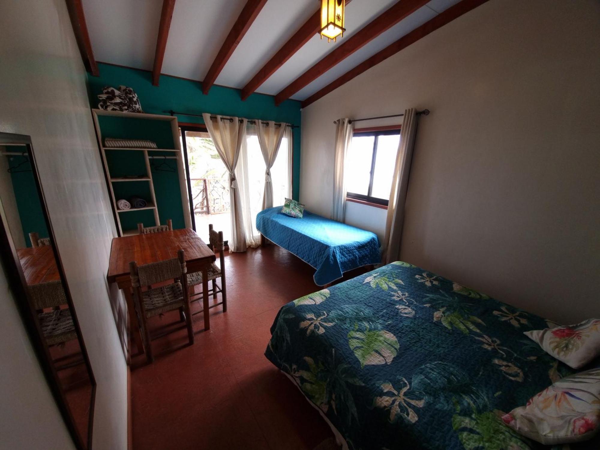 Hostal Vieroto Hanga Roa Exterior foto
