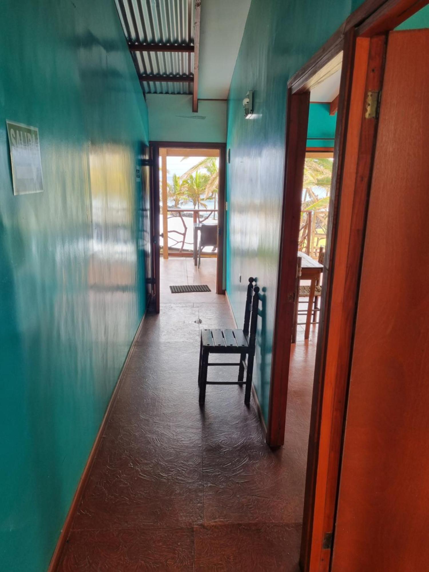 Hostal Vieroto Hanga Roa Exterior foto