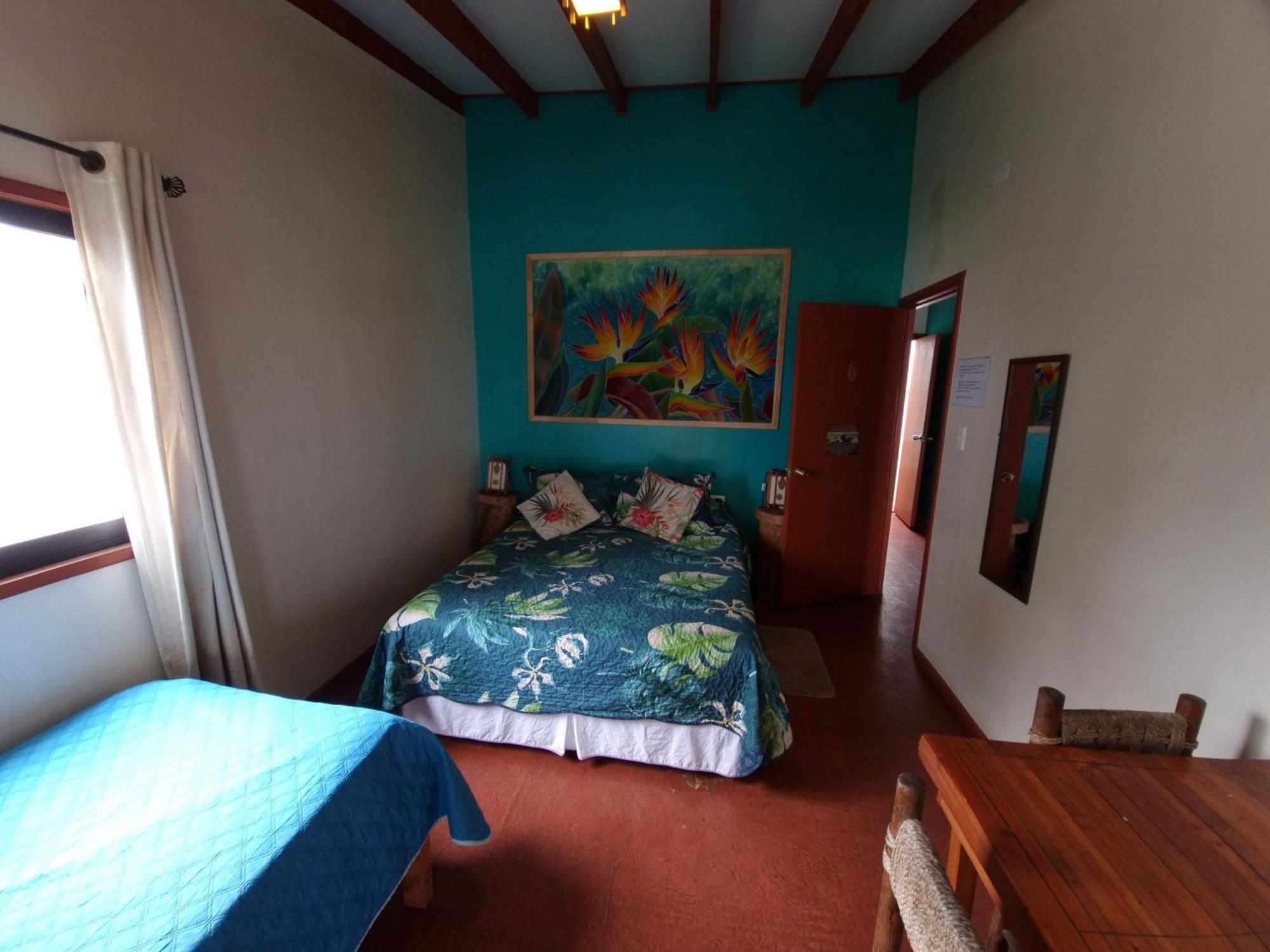 Hostal Vieroto Hanga Roa Exterior foto